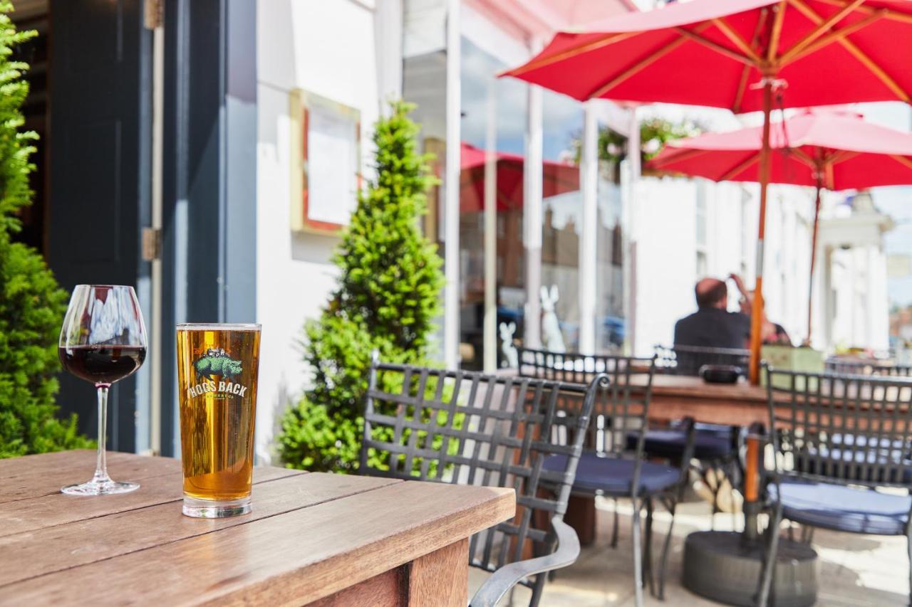 The Red Lion Hotel Odiham Eksteriør billede
